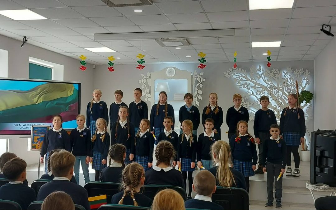 Atvira integruota visuomeninio ugdymo ir muzikos pamoka viešojoje bibliotekoje